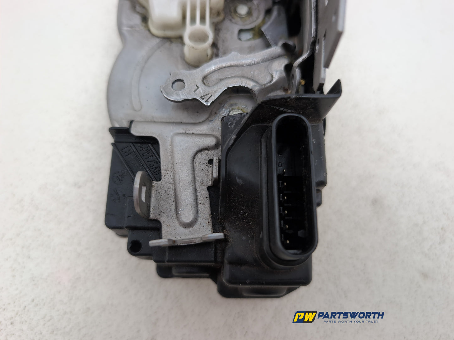 Door Lock Rear LH 14