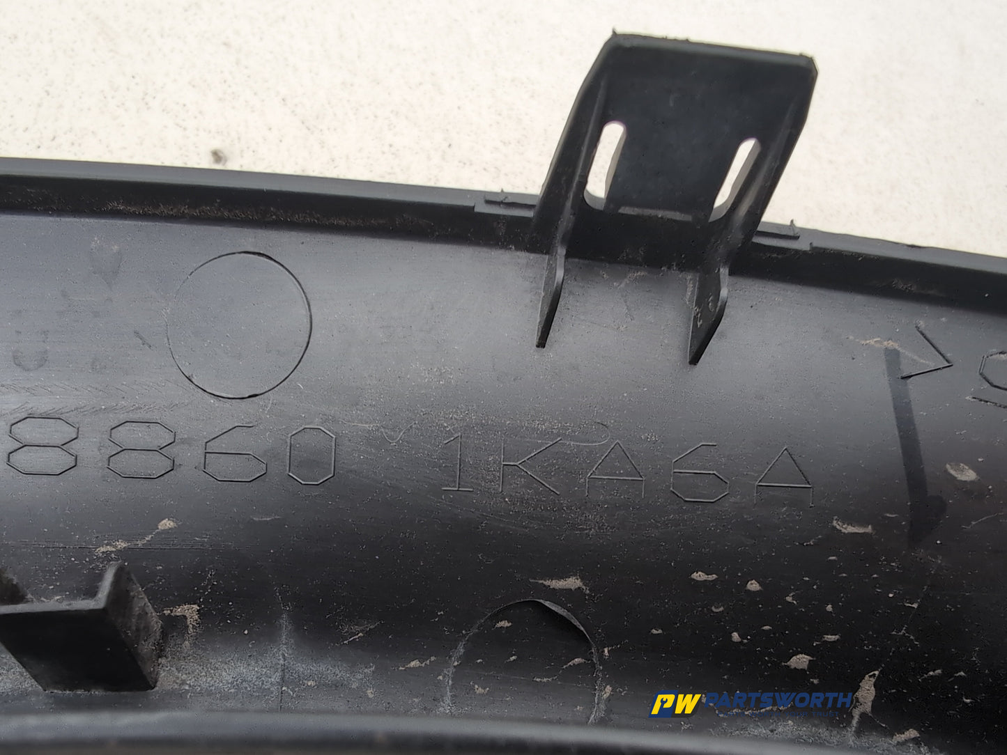 Moulding Wheel Arch Rear RH 14