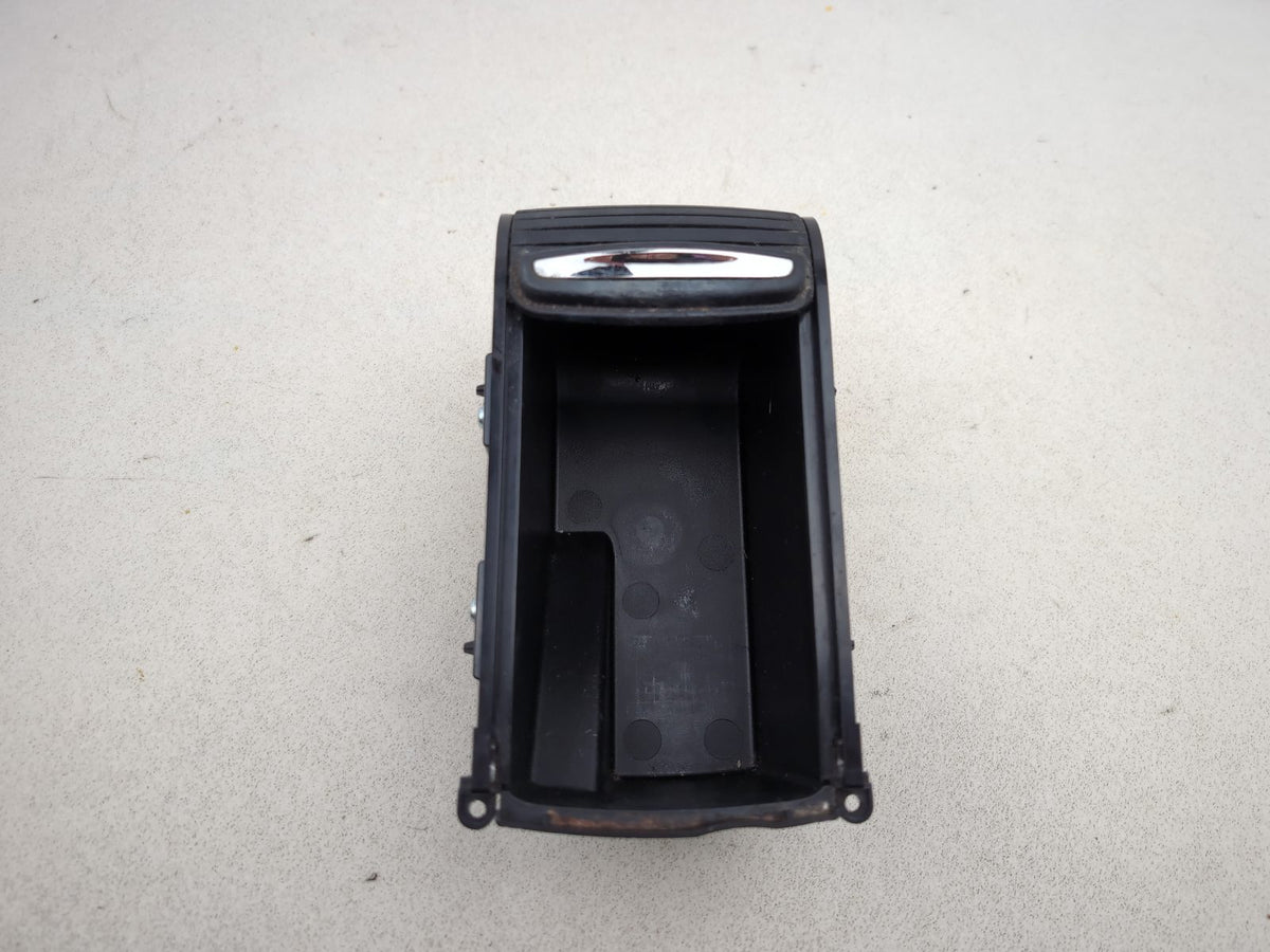 Centre Console Storage Tray 7