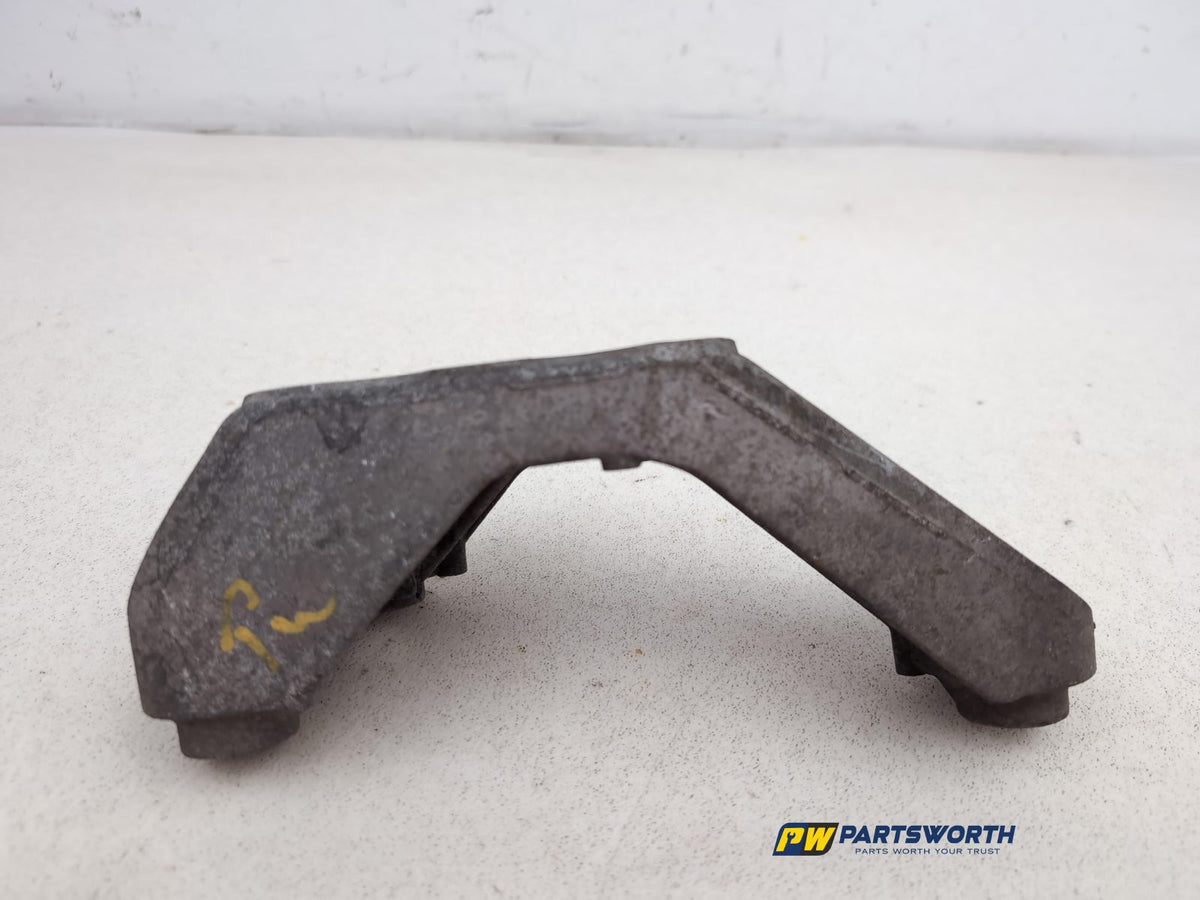 Transmission Mounting Bracket 7