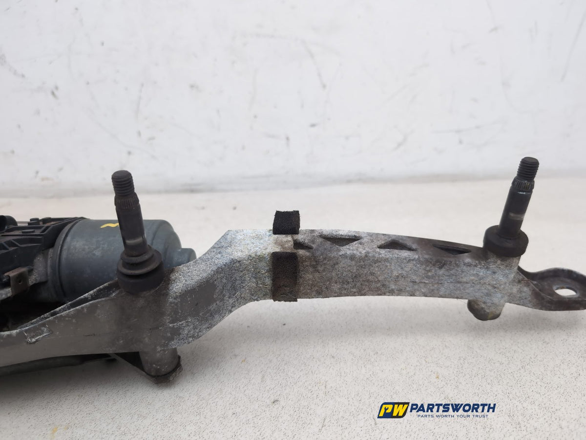 Front Wiper Motor & Mechanism / Linkage 13