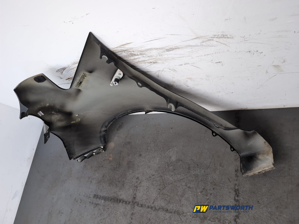 Wing Front RH 6