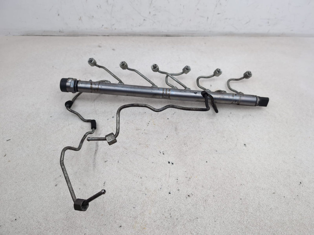 Fuel Rail 7