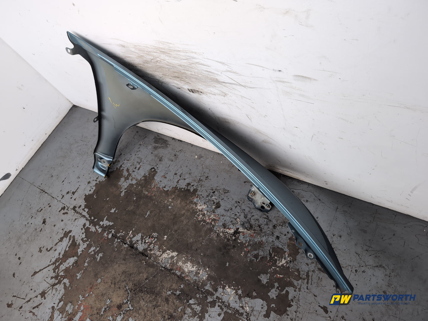 Wing Front LH 8