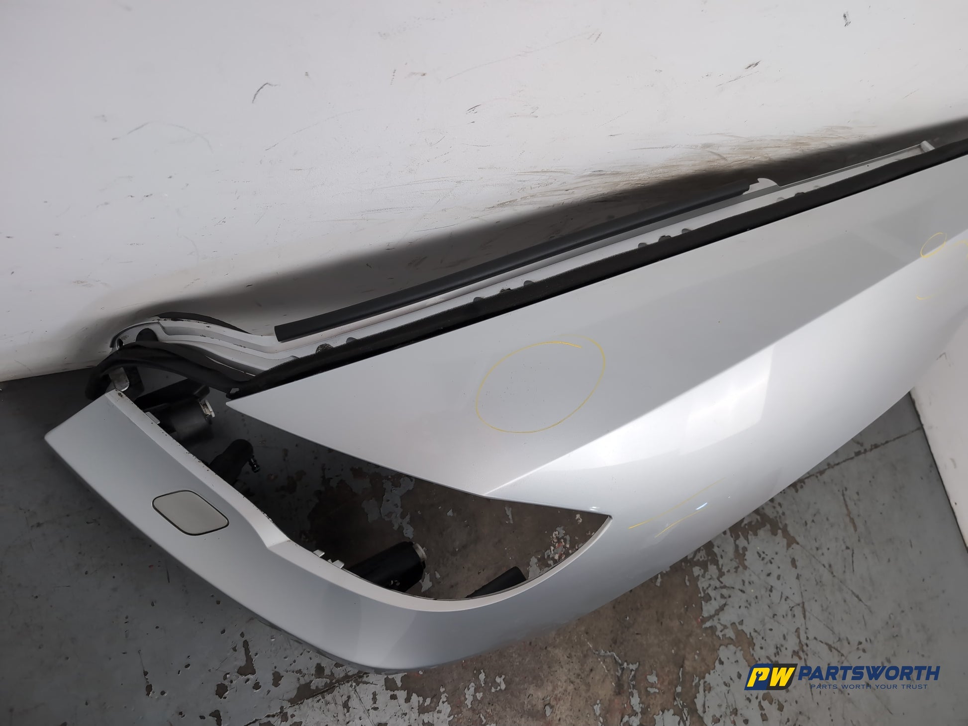 Wing Front LH 8