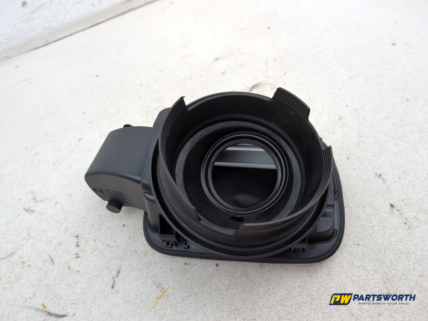 Fuel Filler Flap 8