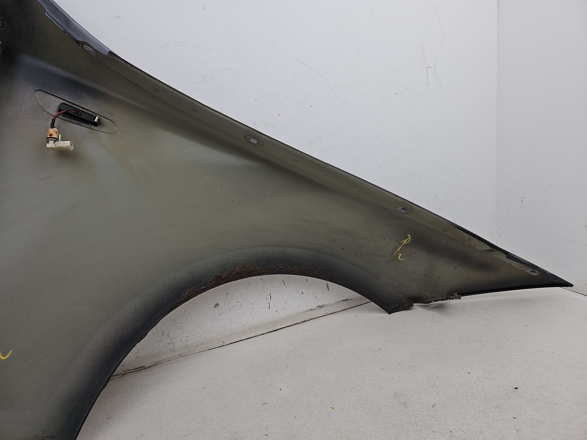 Wing Front LH 8