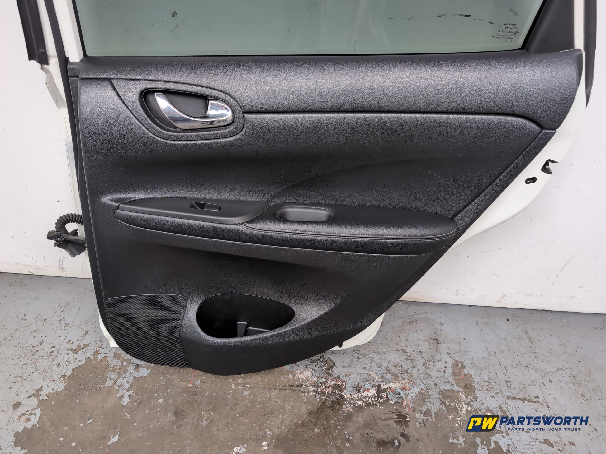 Nissan Pulsar Tekna Dig-T Hatchback Door Rear Rh Driver Side Pearl White Qab - photo 8