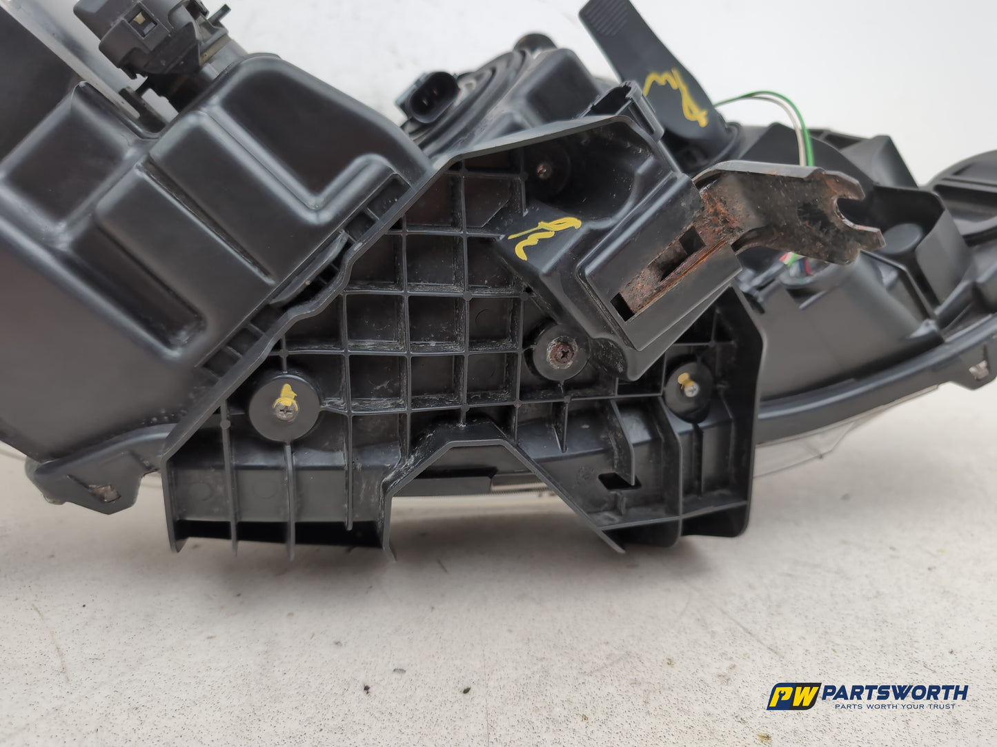 Headlamp LH 8
