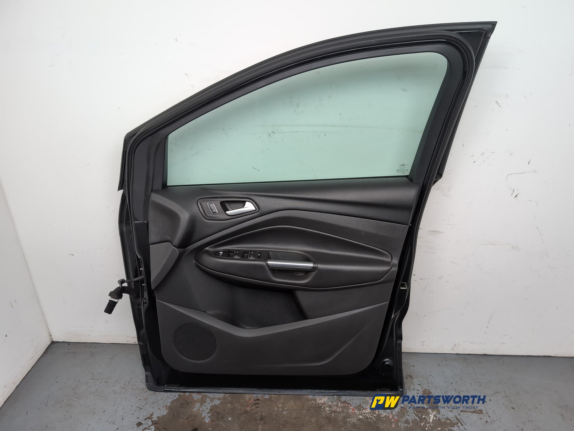 Door Front RH 8