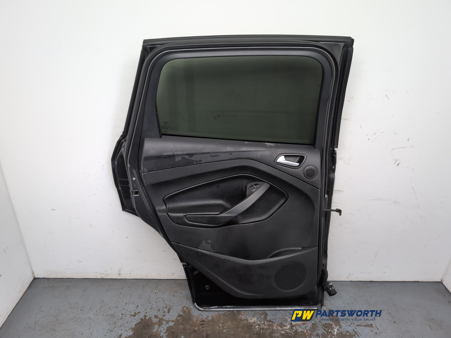 Ford Kuga Titanium Suv Door Rear Lh Passenger Side Panther Black Fd 2013-2020 - photo 8