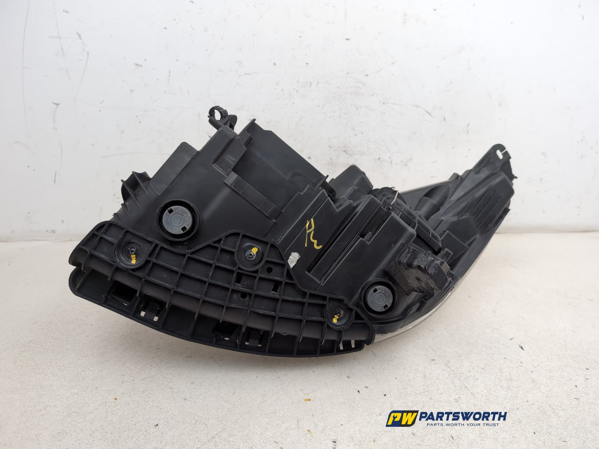 Headlamp RH 8