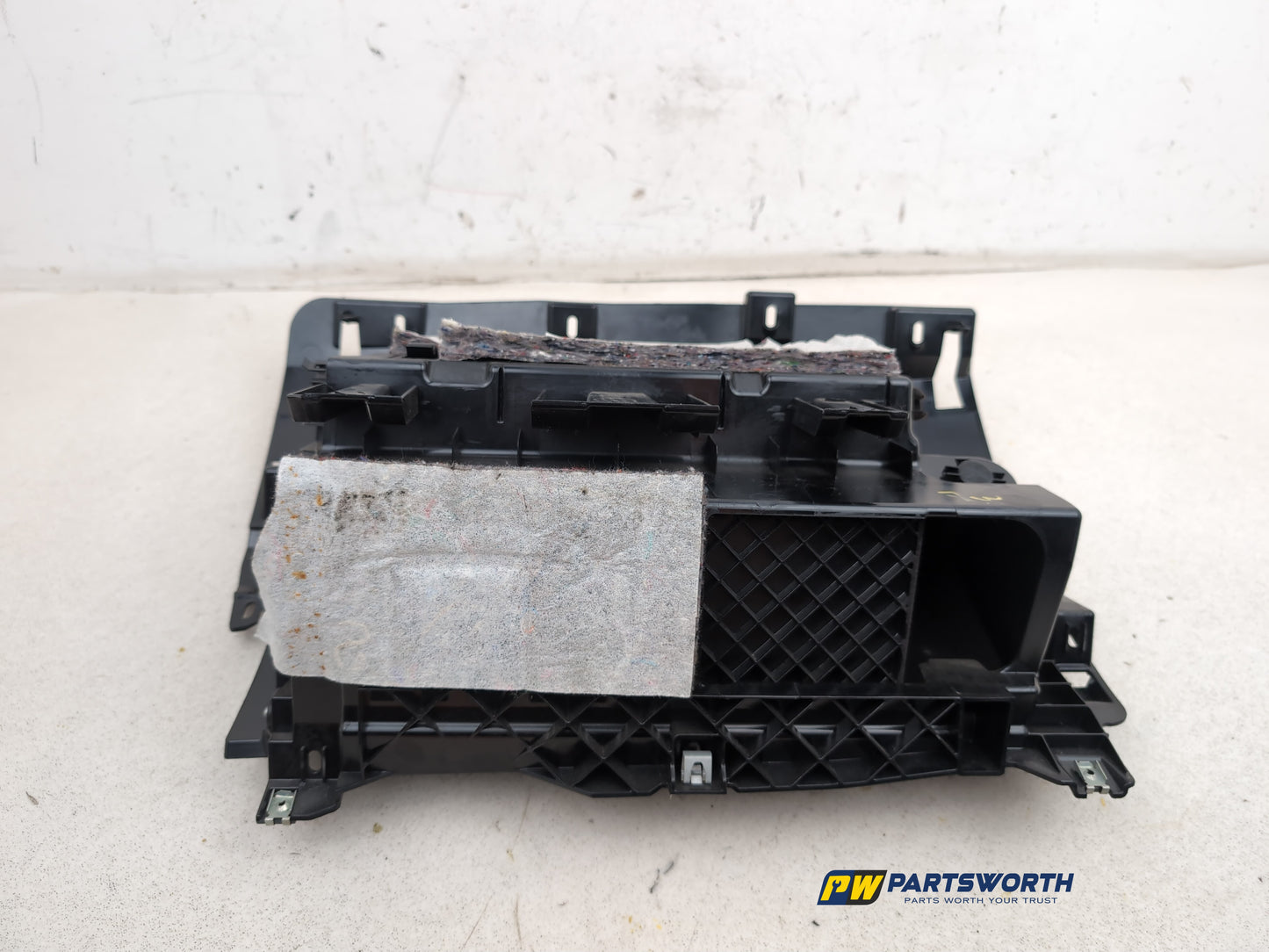 Glove Compartment Assembly 8