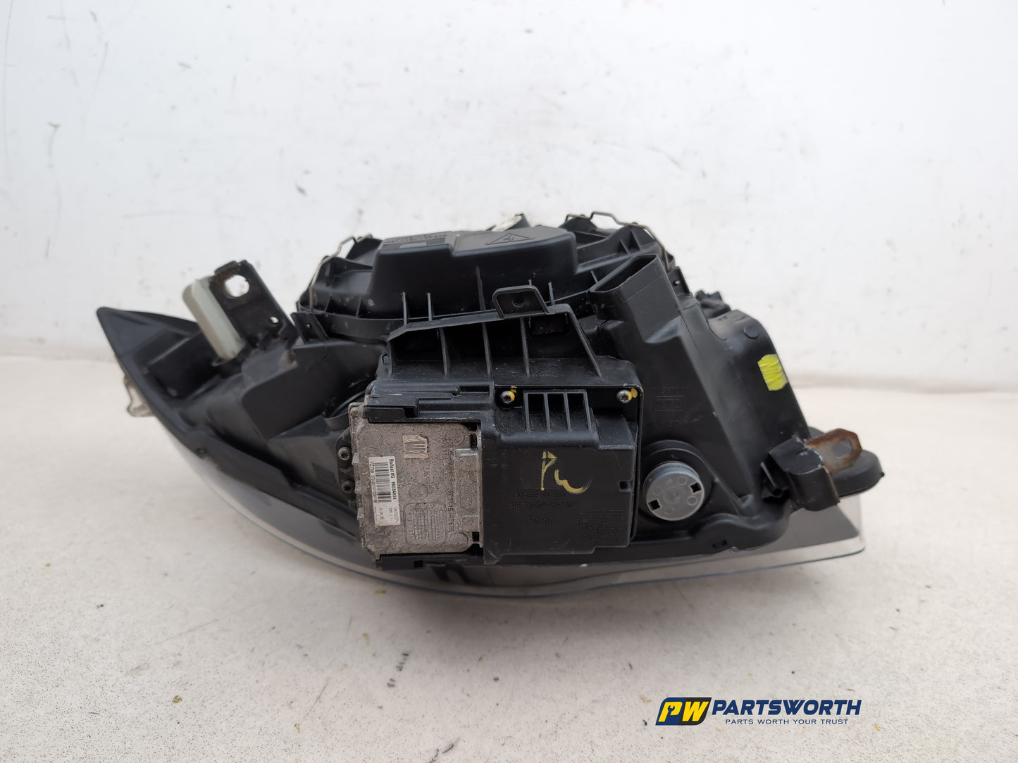 Headlamp LH 8