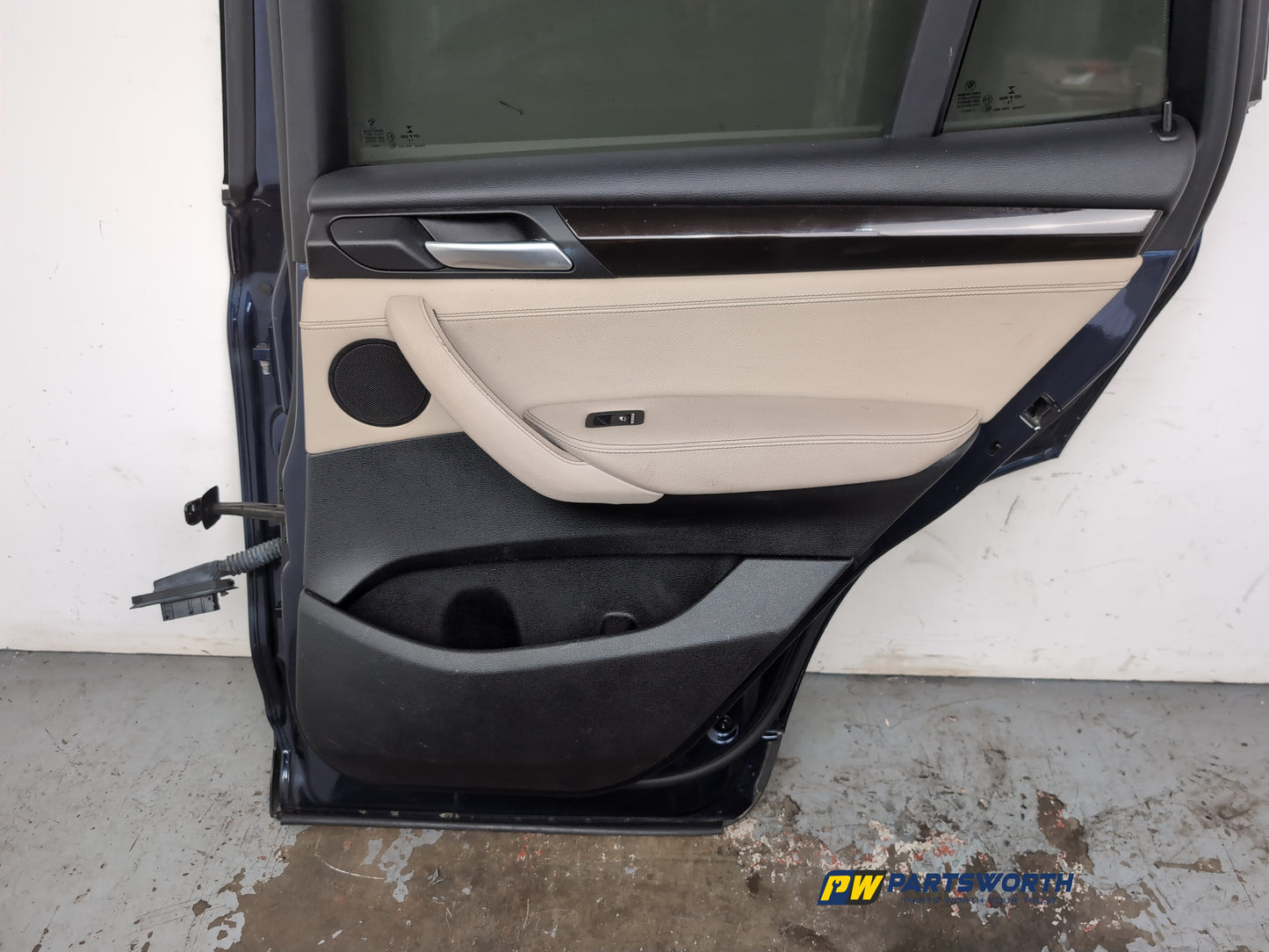 Door Rear RH 8