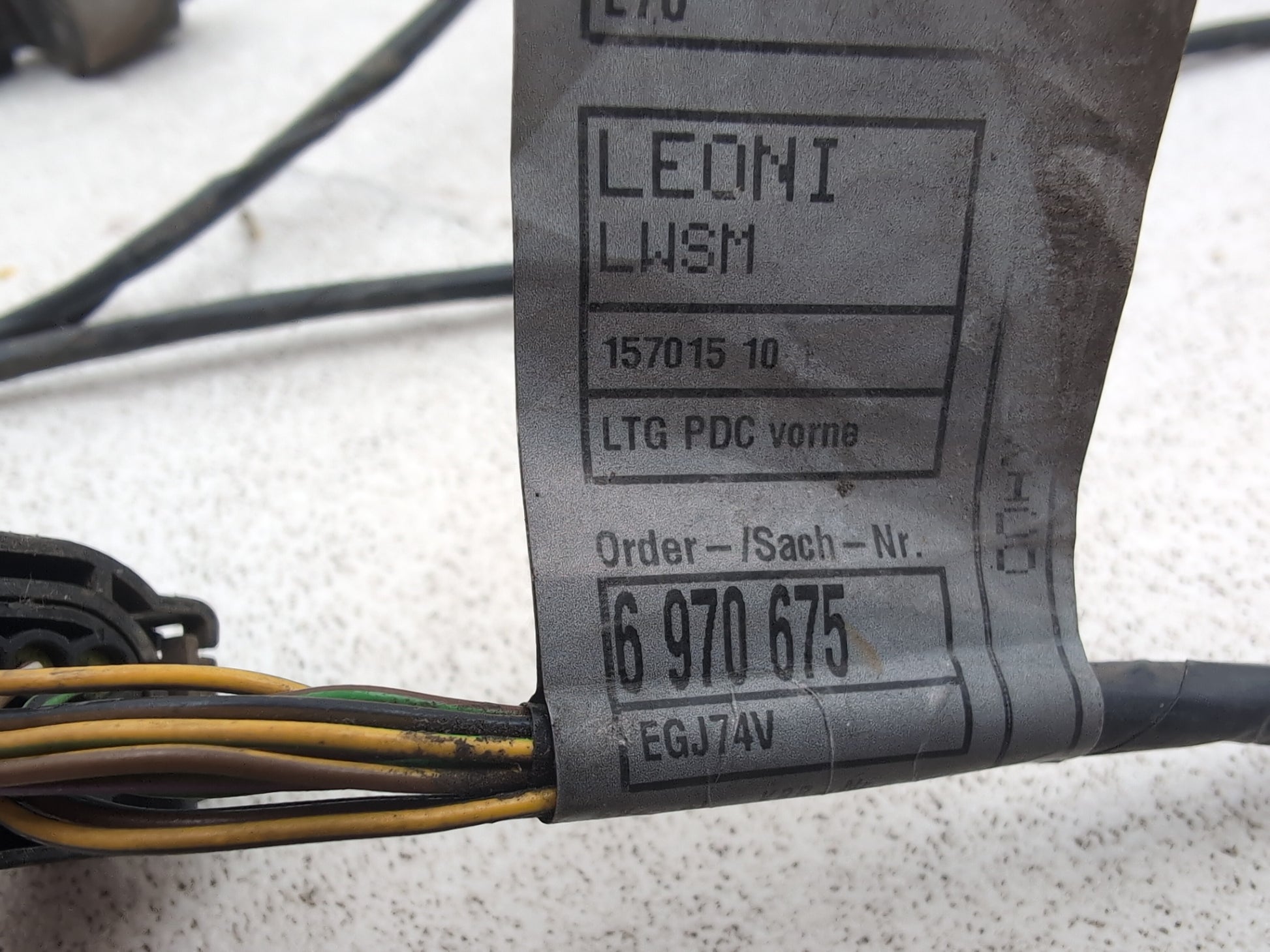 Front Parking Sensors and Bumper Wiring Loom 8