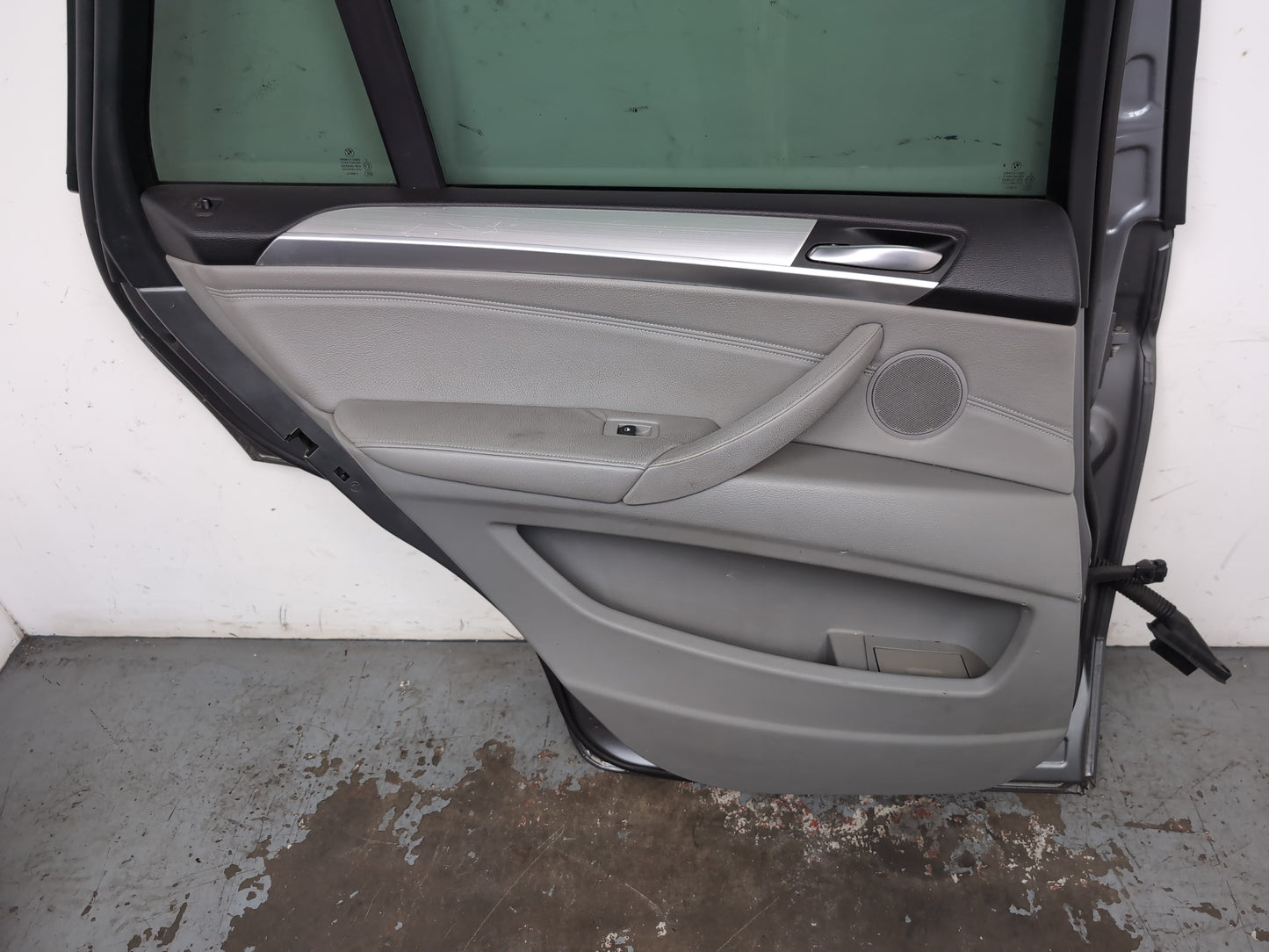 Door Rear LH 8