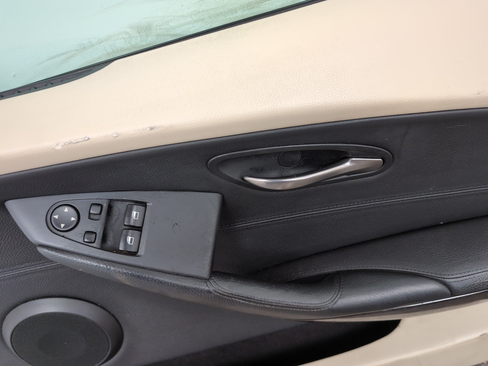 Door Front RH 8
