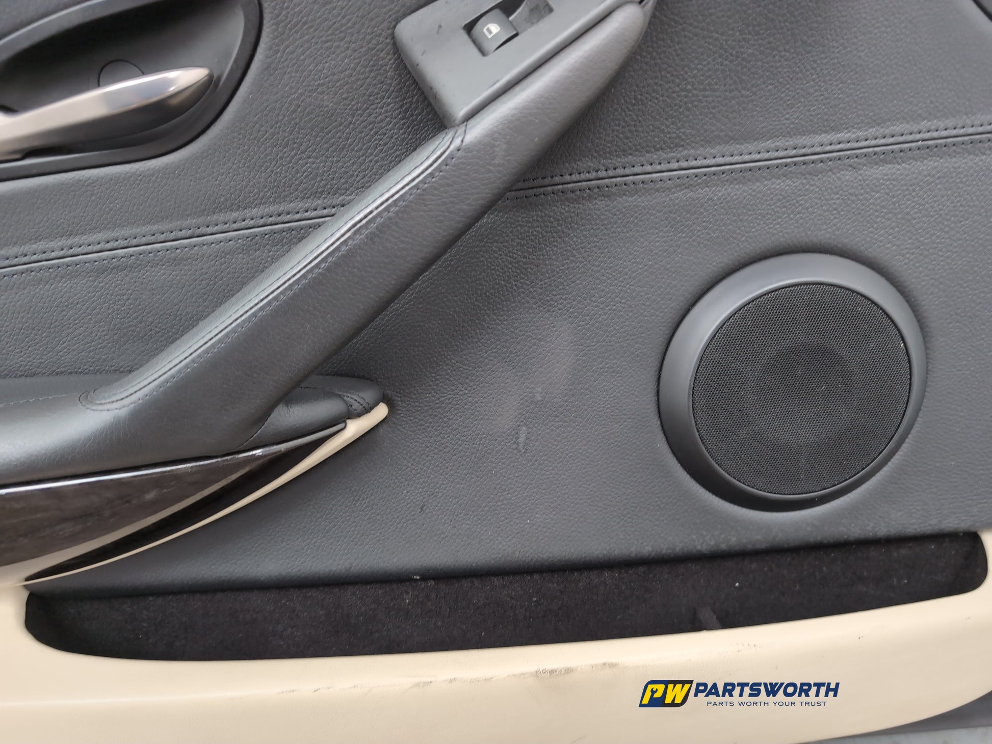 Door Front LH 8