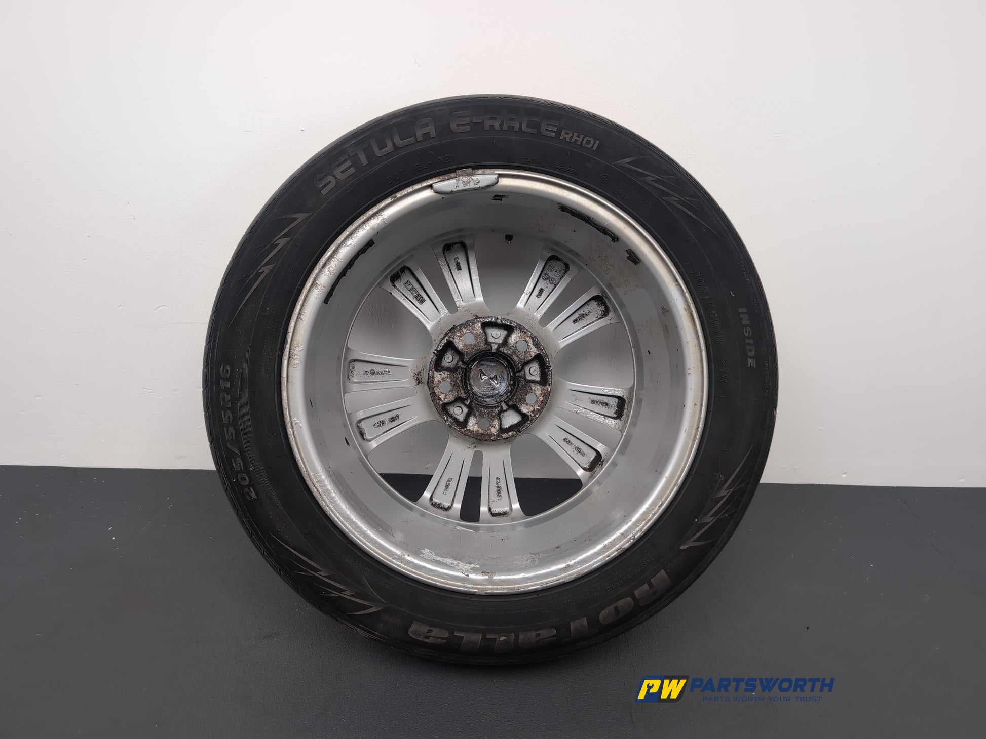 Wheel Road Alloy 8