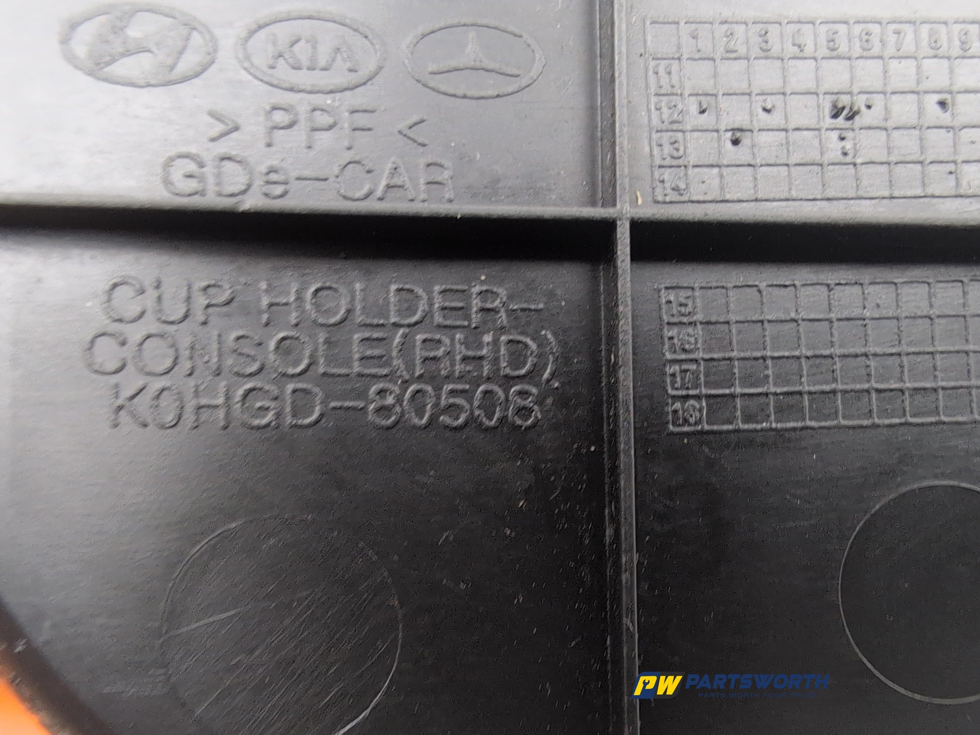 Centre Console Cup Holder 8