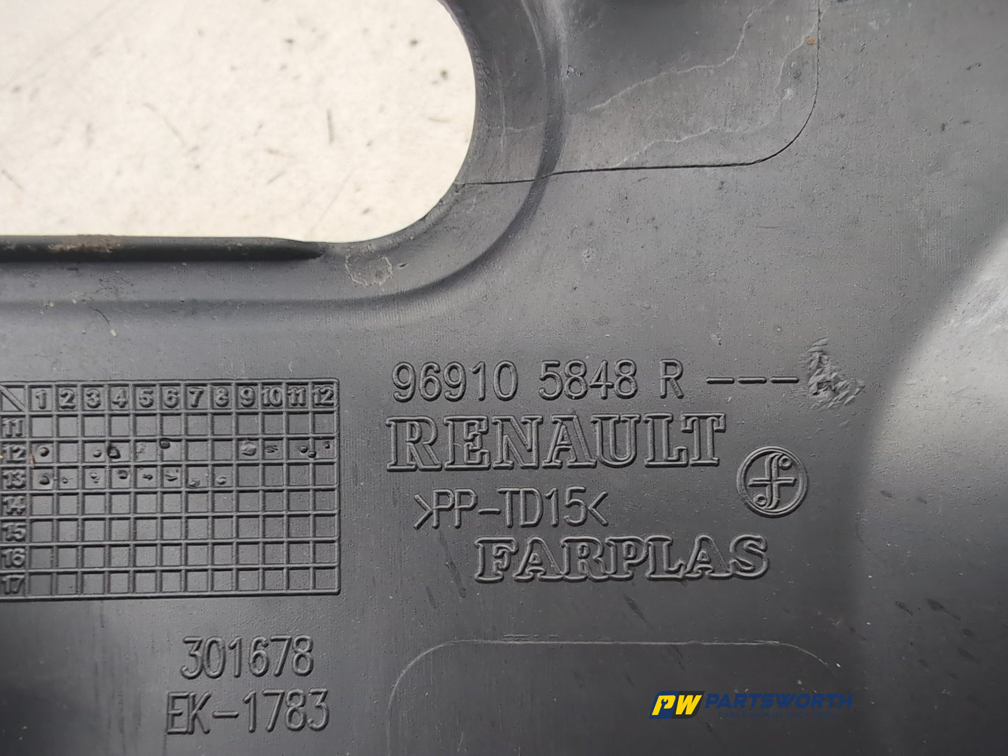 Centre Console Cup Holder 8