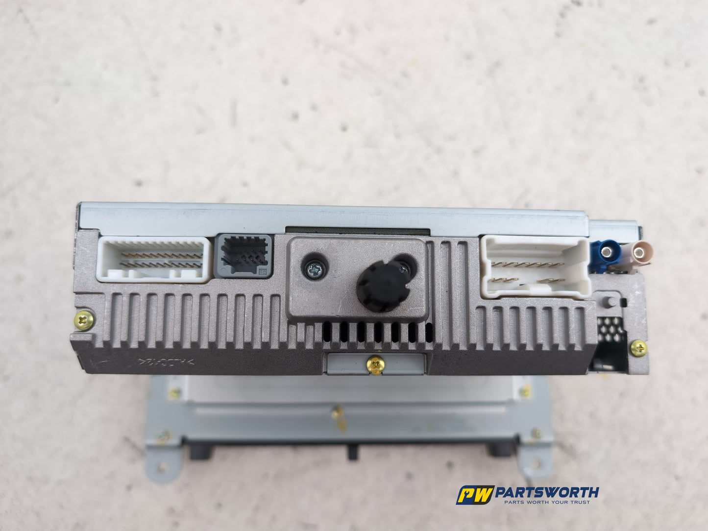 Radio With Display  15