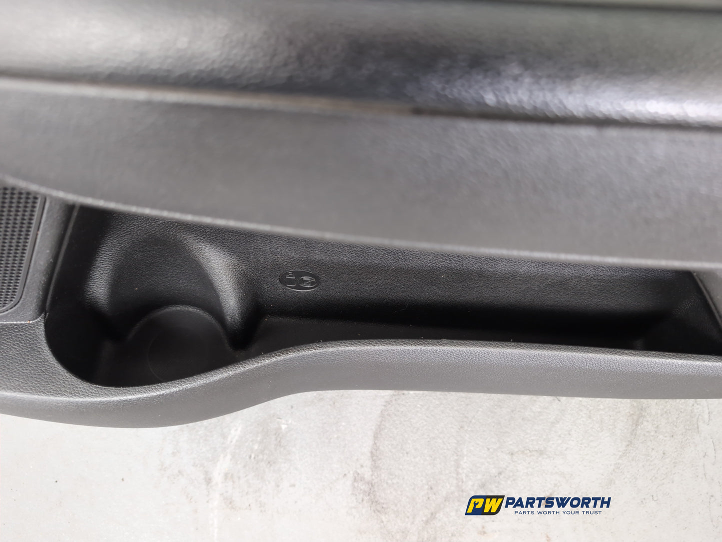 Door Front RH 15