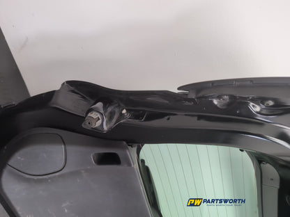 Boot Lid 16