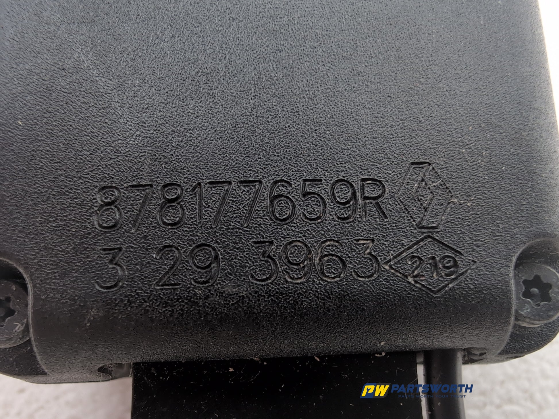 Seat Belt Front LH 15