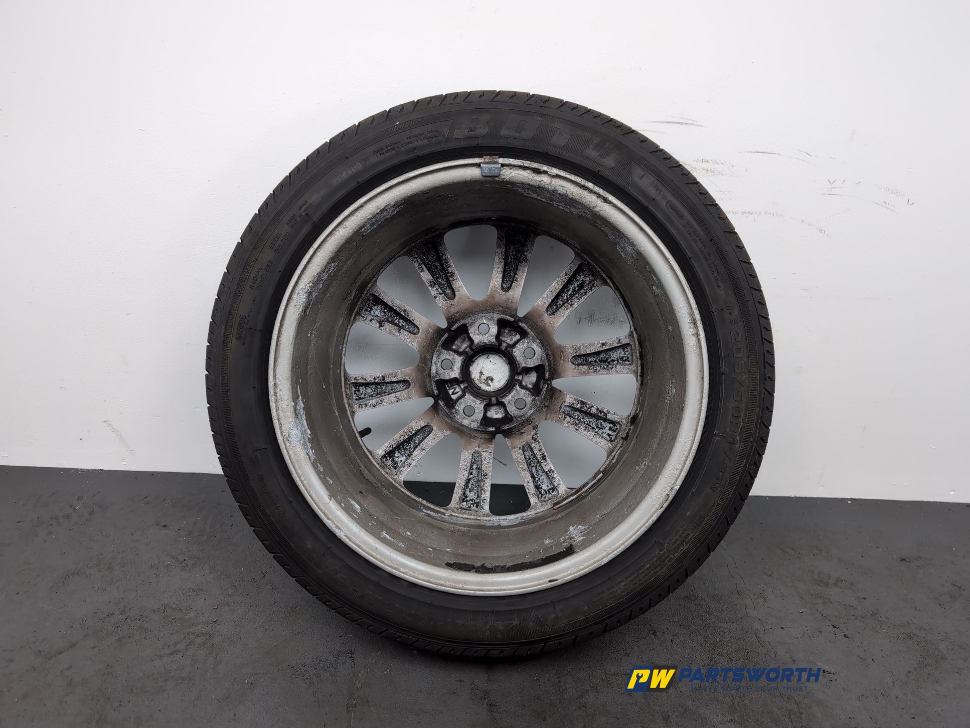 Wheel Road Alloy 16