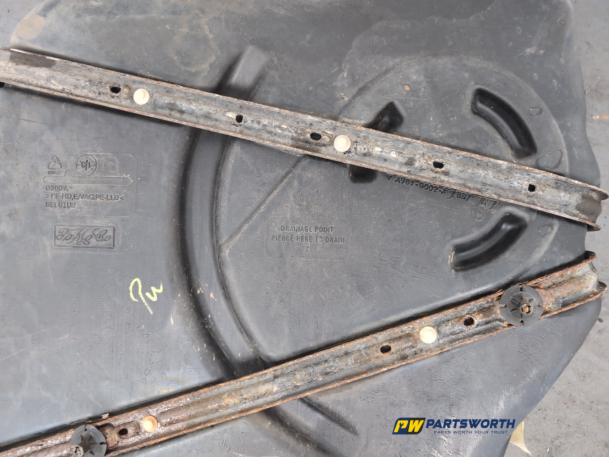 Fuel Tank 15