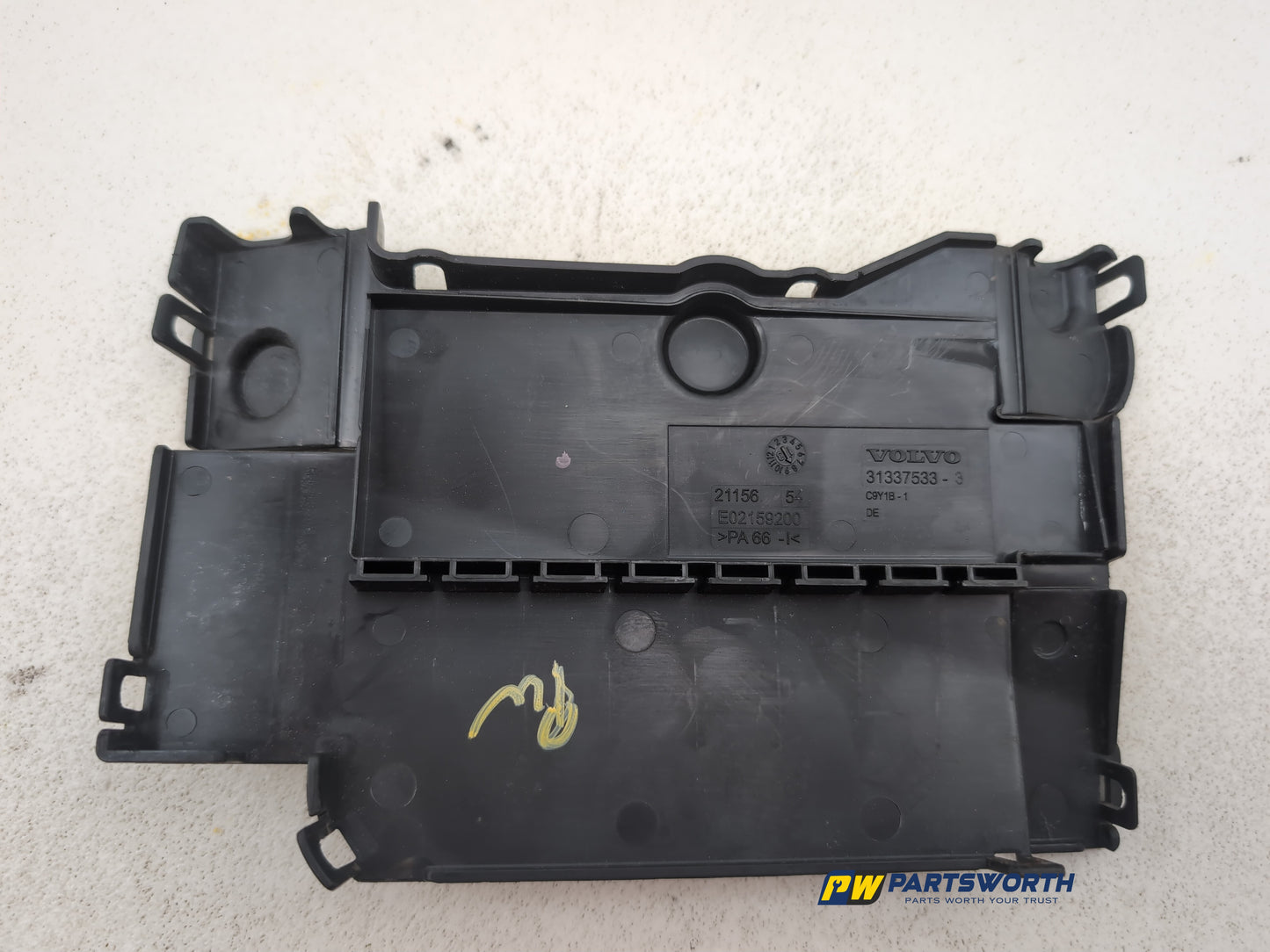 Fuse Box 16