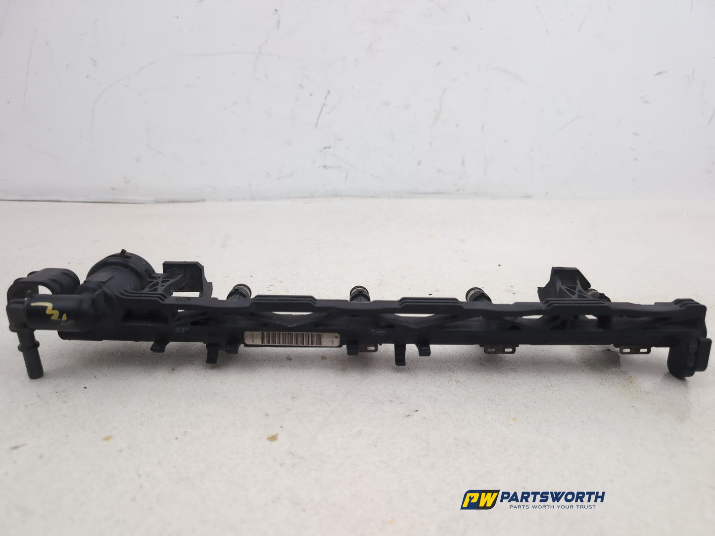 Fuel Rail 16