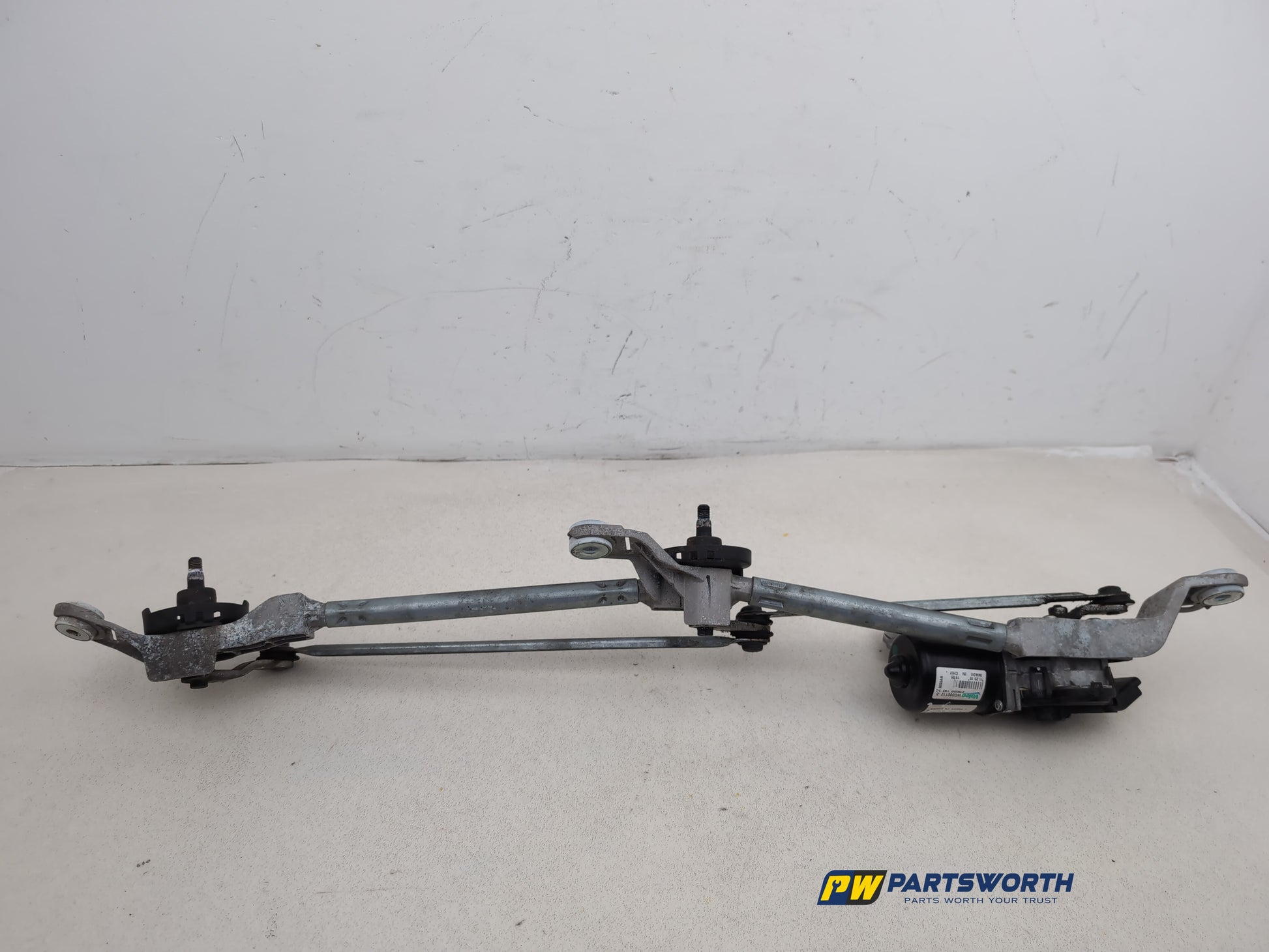Front Wiper Motor & Mechanism / Linkage 15
