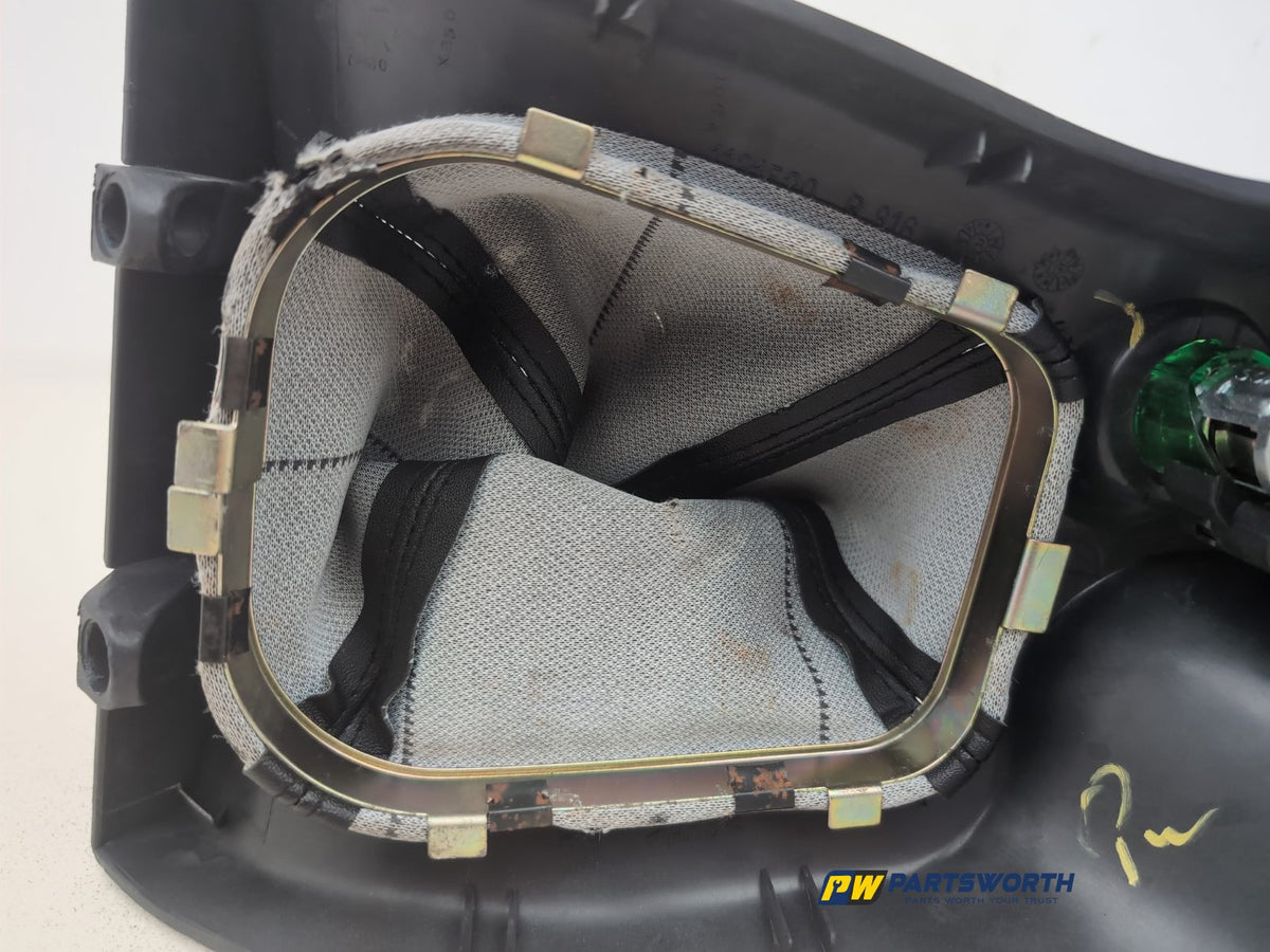 Centre Console Trim  8