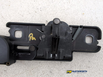 Tailgate Lock 8