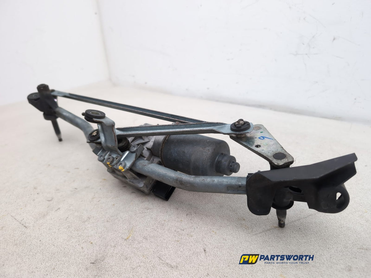Front Wiper Motor & Mechanism / Linkage 8