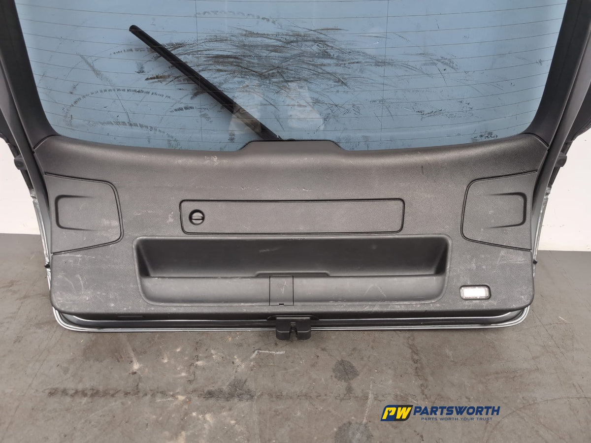 Boot Lid 8