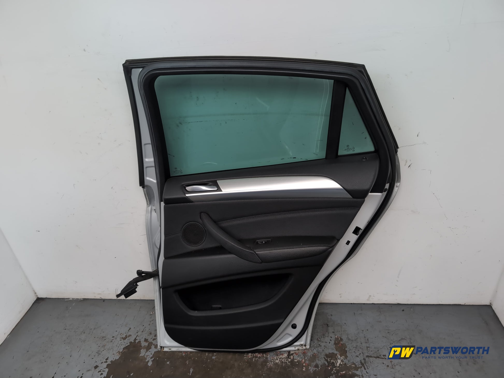Door Rear RH 9