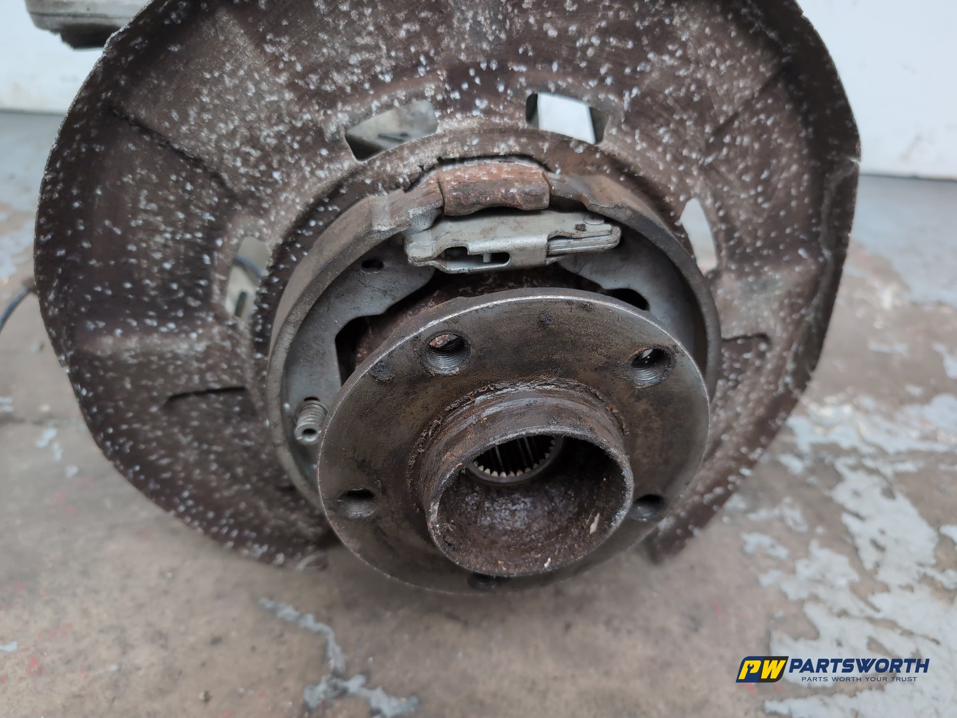 Wheel Hub Rear RH 9