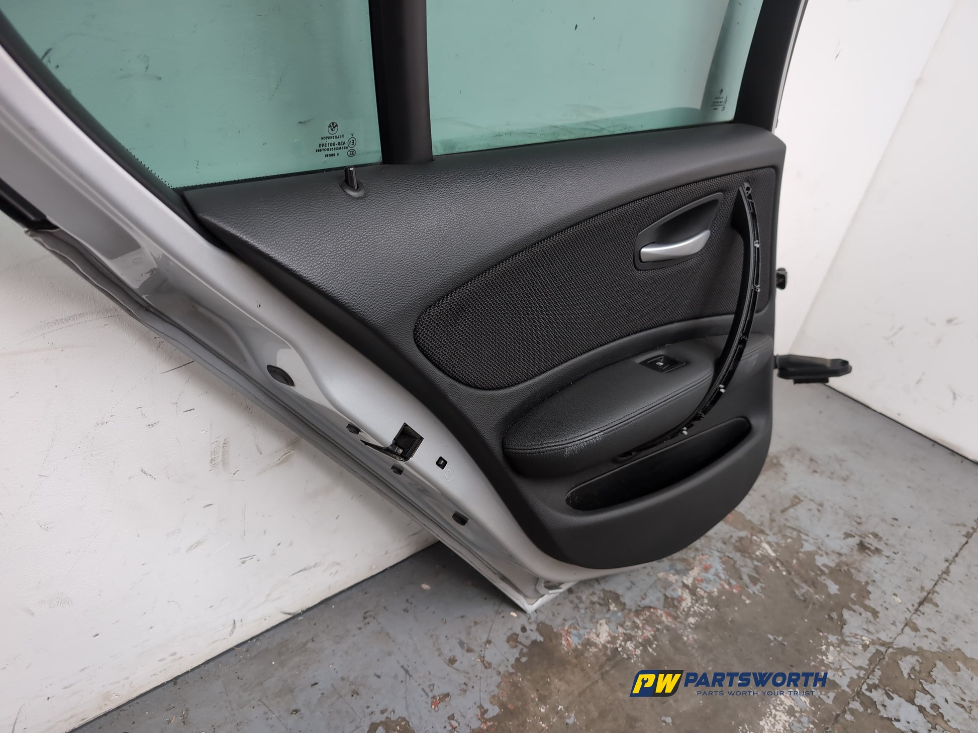 Door Rear LH 9
