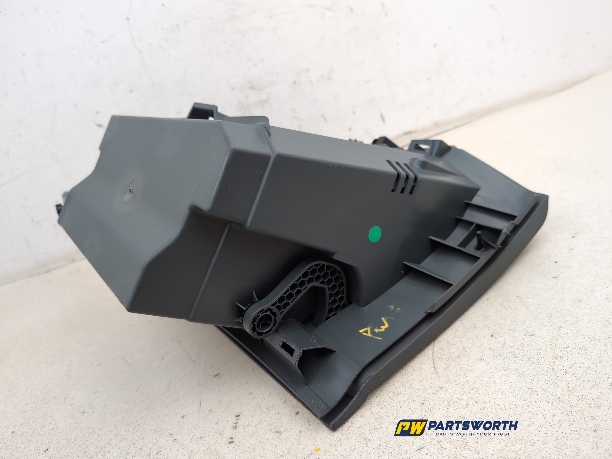 Glove Compartment Assembly 9