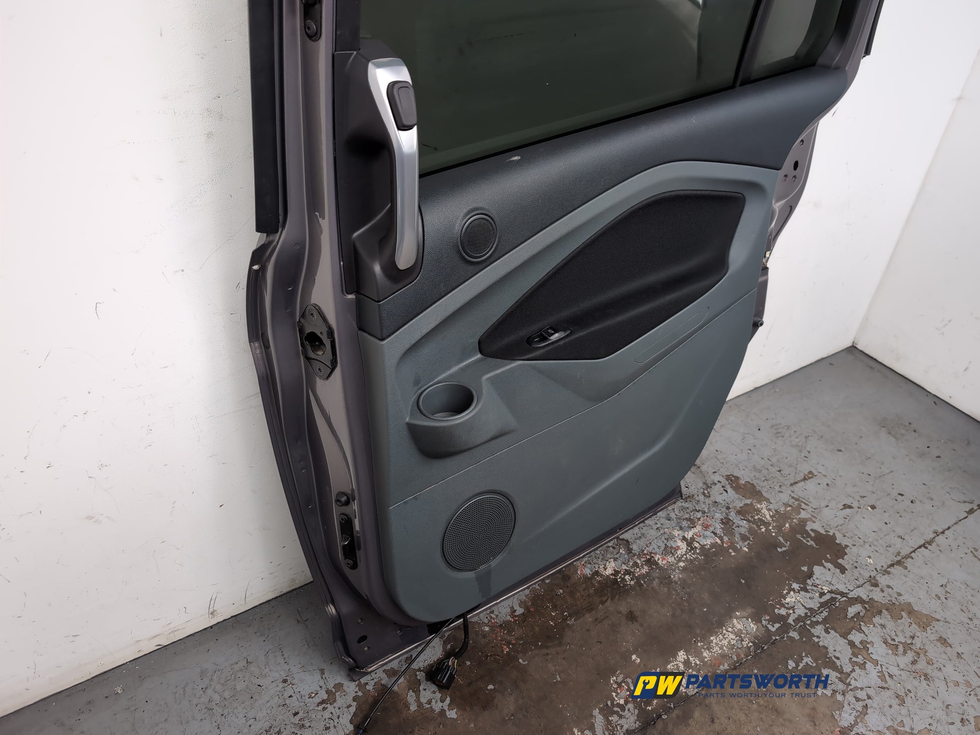 Door Rear RH 9
