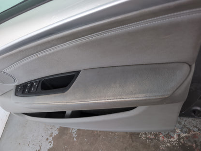Door Front RH 9