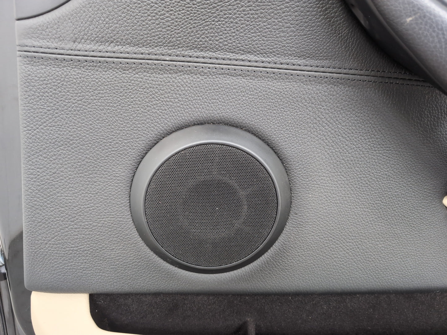 Door Front RH 9