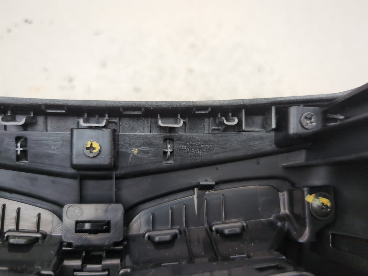 Centre Console Trim  9