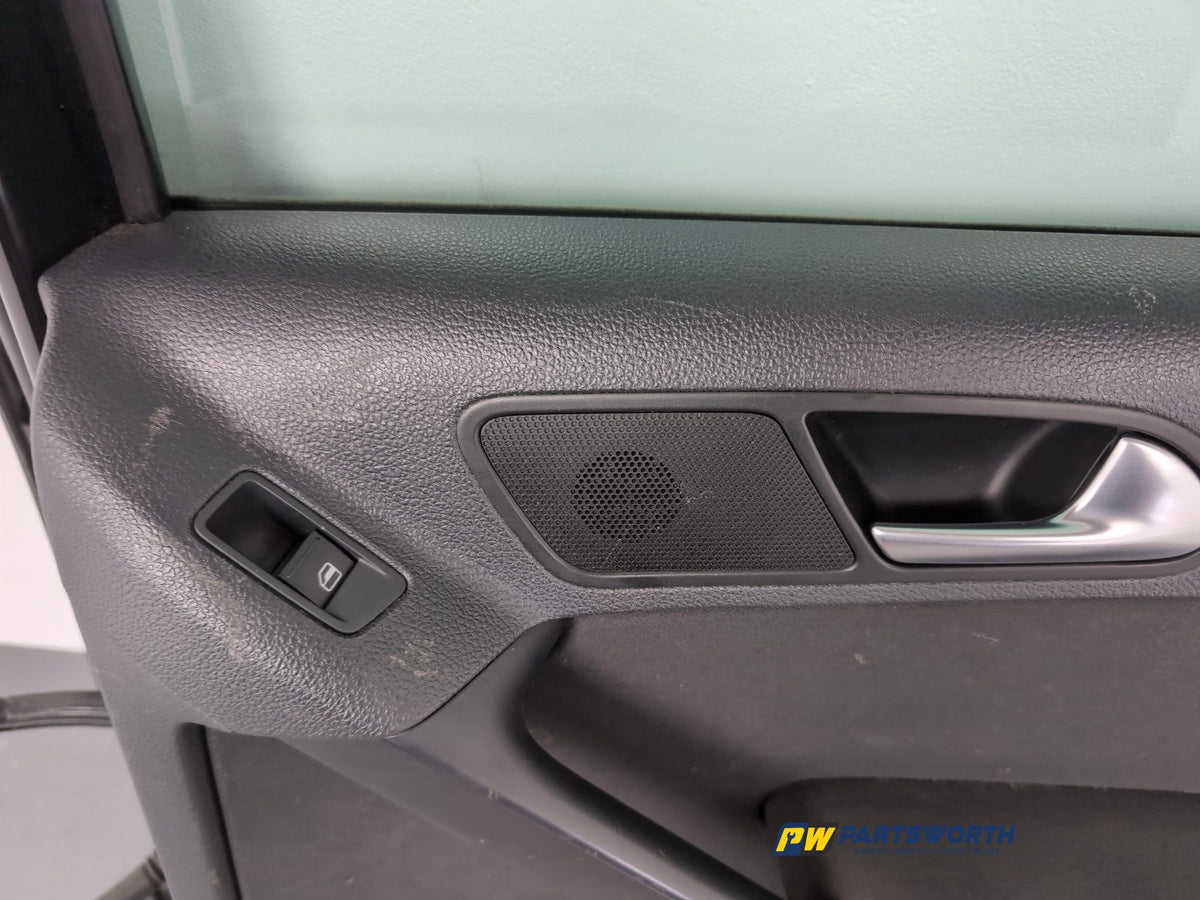 Door Rear RH 9