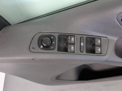 Door Front RH 9
