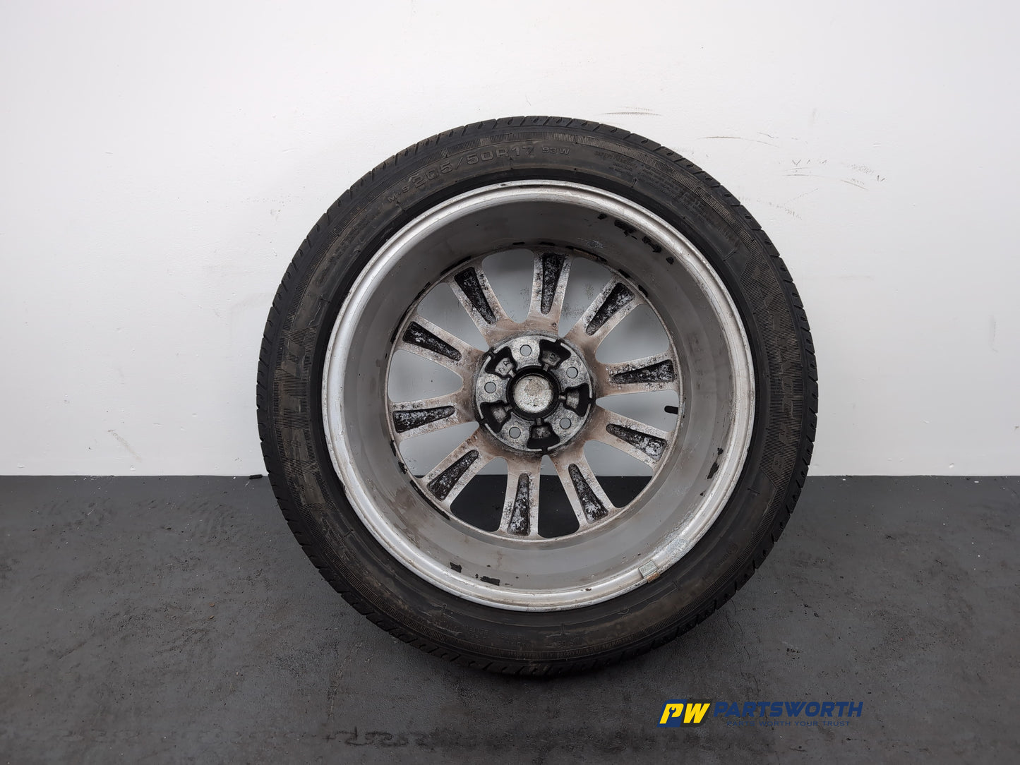 Wheel Road Alloy 17